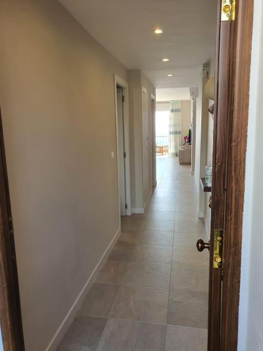 FRONT MER - Sublime appartement moderne et confortable Estepona Extérieur photo